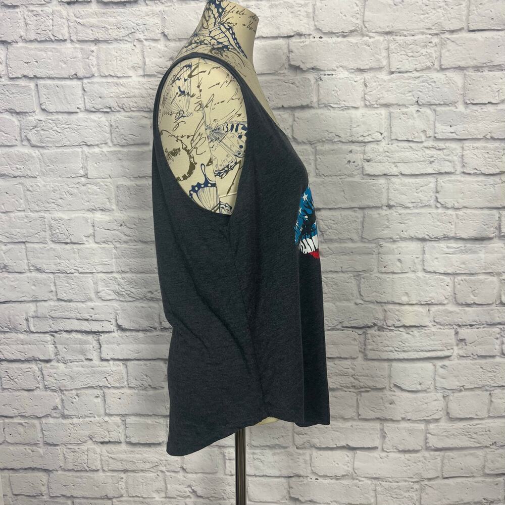 Cold Crush Gray Tank Top with American Flag Lips - XL - Picture 3 of 6